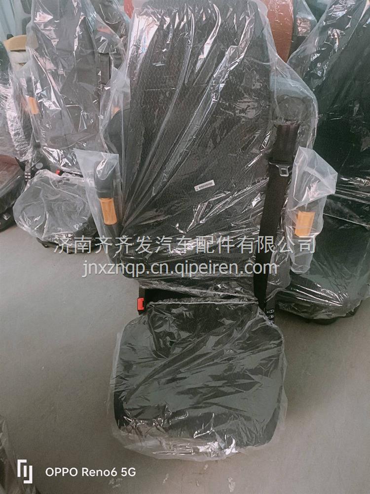 气缸盖主螺栓 VG1500040023缩略图2