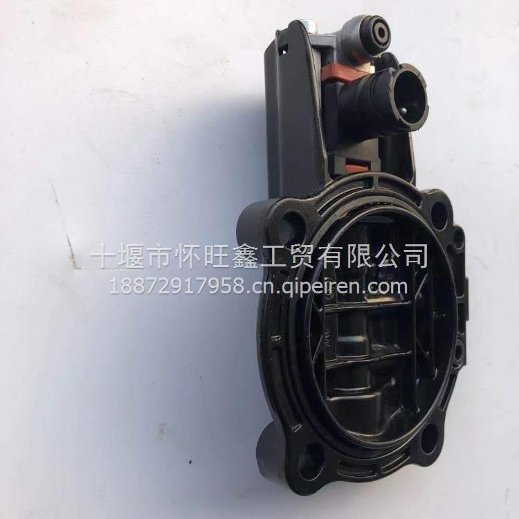 东风小八档变速箱气缸盖总成全新装车现货 1700KW-562缩略图3