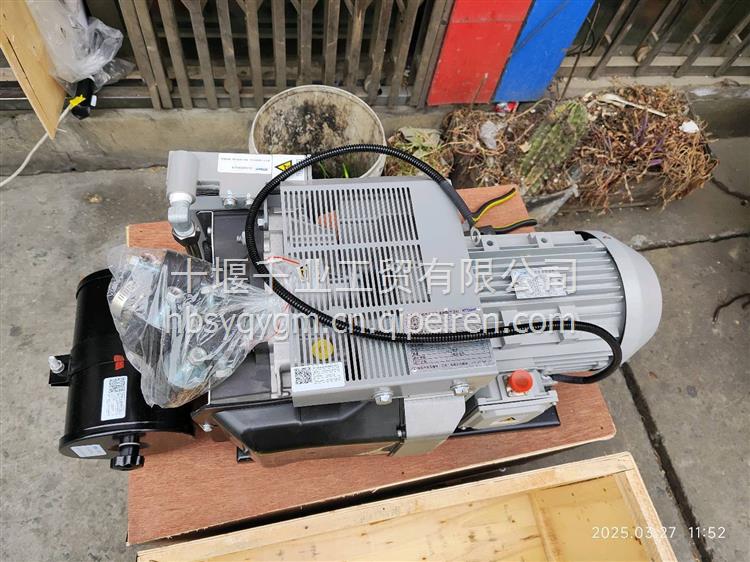 龙擎发动机后端齿轮室 1003121-E9500缩略图2