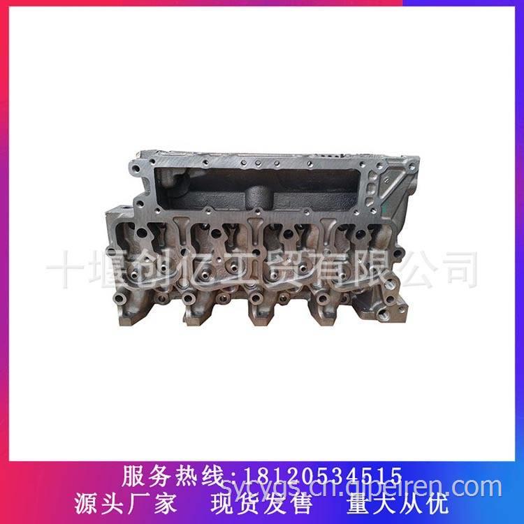 适用于东风康明斯4BT3.9发动机配件缸盖总成 3933422 3933422