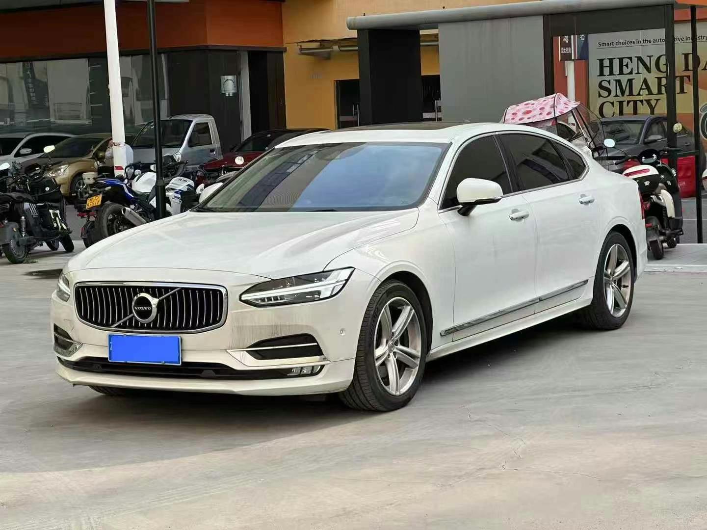 沃尔沃 沃尔沃 S90 2020款 2.0T 手自一体 T5 智远豪华版